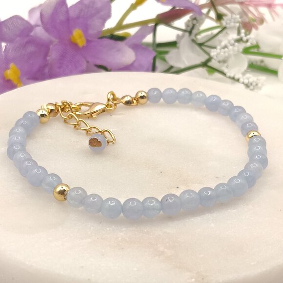 Minimalist Bracelet with Natural Aquamarine - Picture 1 of 12